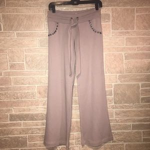 Twisted Heart  Flare Leg Sweatpants size Petite